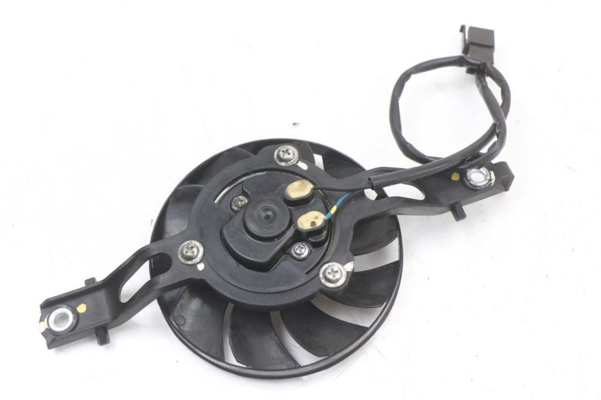 photo de VENTILATEUR SUZUKI BURGMAN 125 (2007 - 2014) - Détail de la pièce