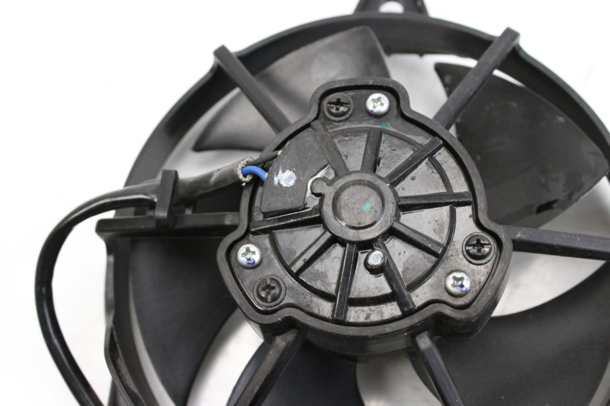 photo de VENTILATEUR BMW F GS K81 850 (2018 - 2023) - Zoom état d’usage