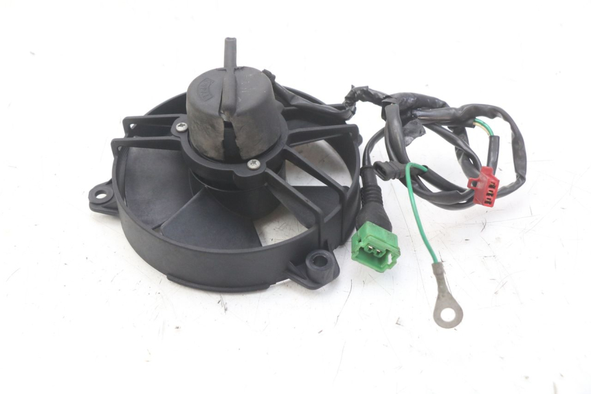 photo de VENTILATEUR HONDA FES PANTHEON 2T 125 (1998 - 2002) - Autre angle de vue