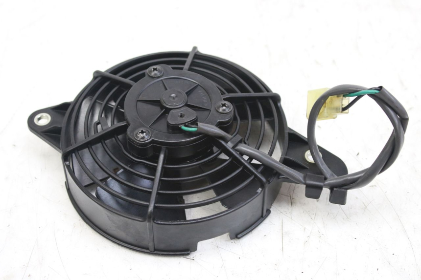 photo de VENTILATEUR HONDA FES S-WING SWING ABS 125 (2007 - 2015) - Détail de la pièce