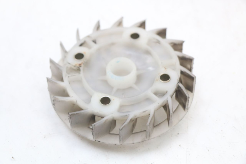 photo de VENTILATEUR SYM FIDDLE 3 III 50 (2014 - 2020) - Zoom état d’usage