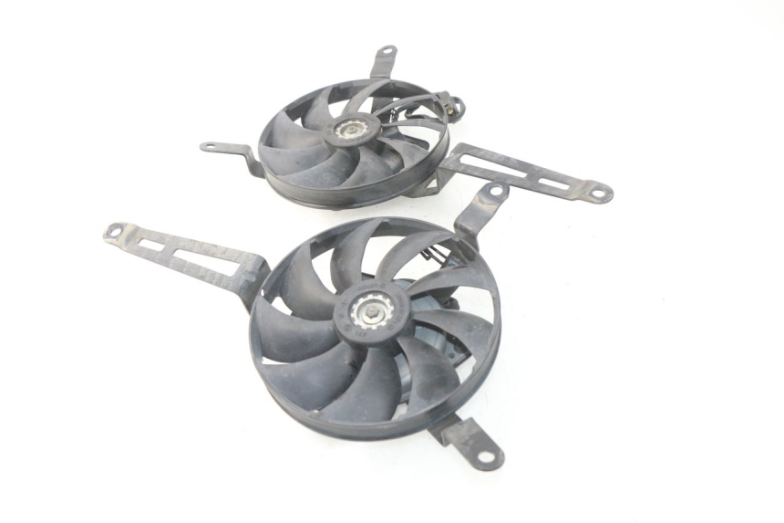 photo de VENTILATEUR YAMAHA FJR ABS 1300 (2006 - 2012) - Détail de la pièce