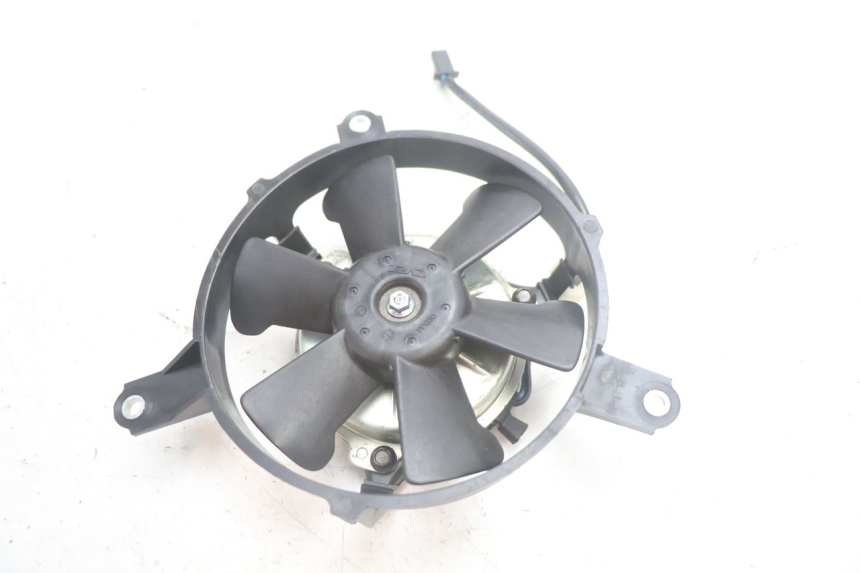 photo de VENTILATEUR HONDA FJS SILVER WING SILVERWING 400 (2005 - 2008) - Vue principale