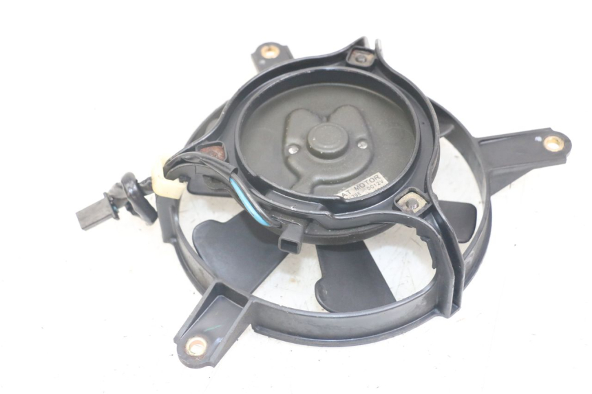 photo de VENTILATEUR HONDA FJS SILVERWING SILVER WING 600 (2001 - 2010) - Autre angle de vue