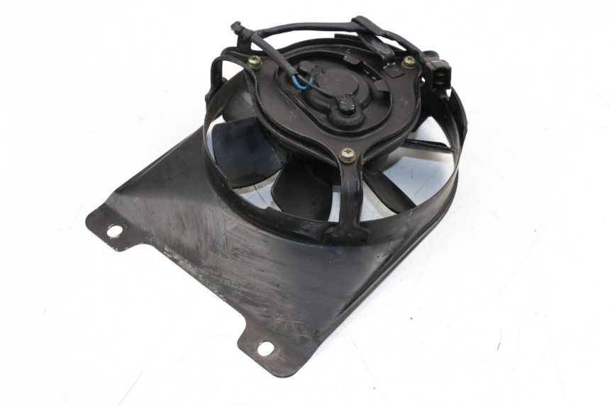 photo de VENTILATEUR YAMAHA FZX FAZER 750 (1987 - 1998) - Vue principale