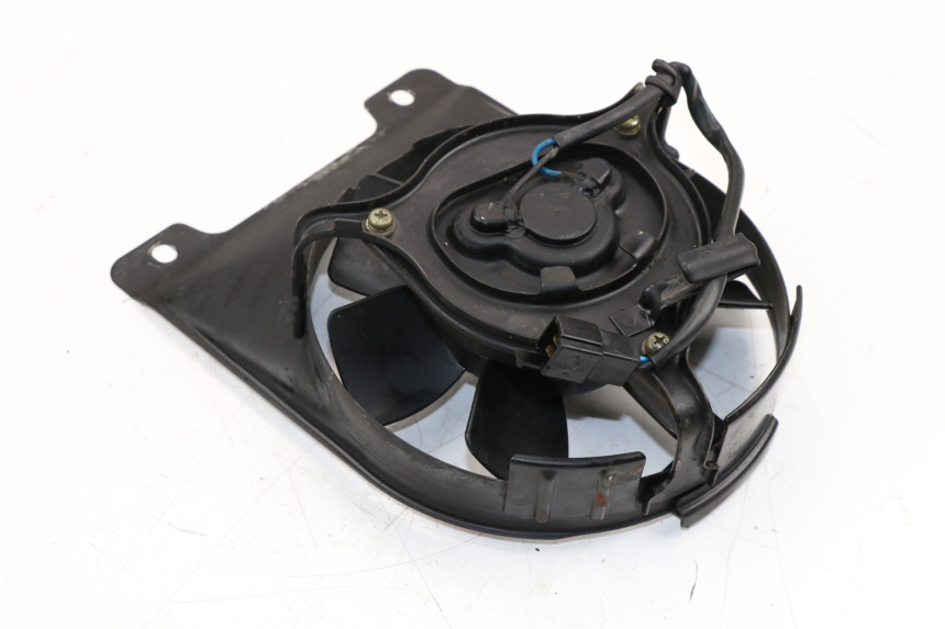 photo de VENTILATEUR YAMAHA FZX FAZER 750 (1987 - 1998) - Détail de la pièce
