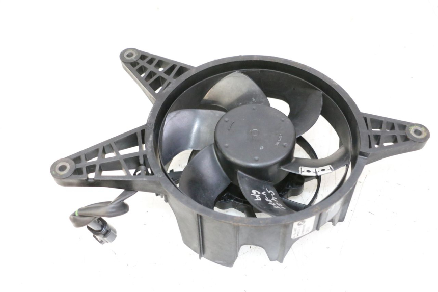 photo de VENTILATEUR BMW G310 R 310 (2016 - 2020) - Vue principale