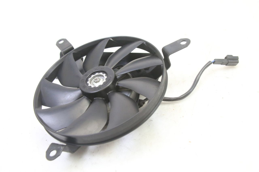 photo de VENTILATEUR SUZUKI GSR 750 (2011 - 2017) - Zoom état d’usage