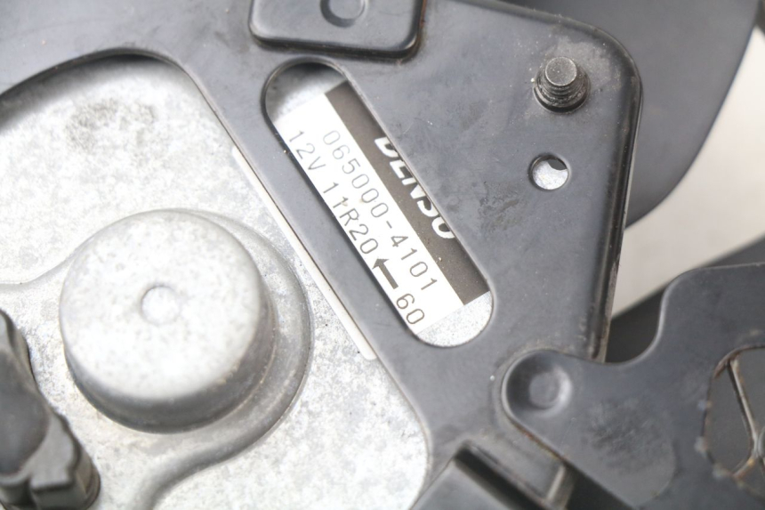 photo de VENTILATEUR SUZUKI GSX-R GSXR K16 1000 (2012 - 2016) - Zoom état d’usage