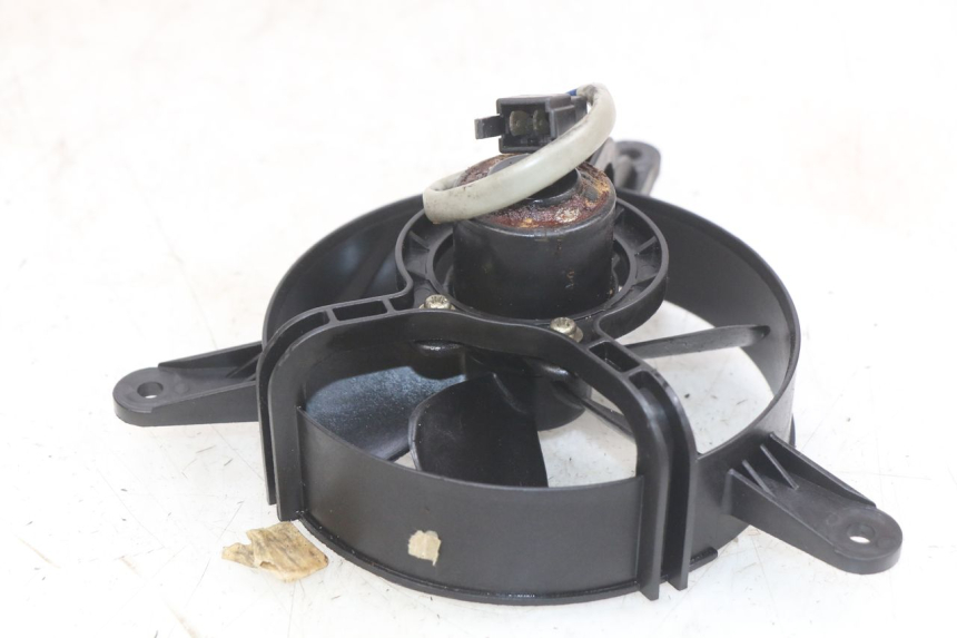 photo de VENTILATEUR SYM GTS EFI 125 (2012 - 2016) - Zoom état d’usage