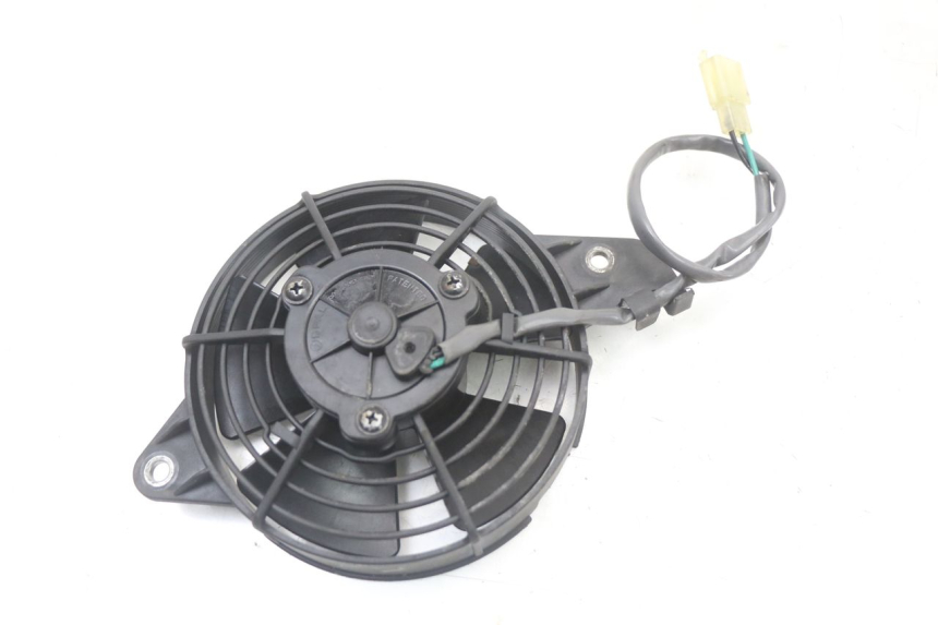 photo de VENTILATEUR HONDA FES S-WING SWING 125 (2007 - 2015) - Autre angle de vue