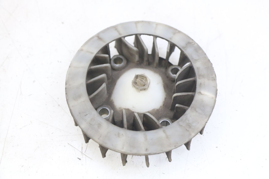 photo de VENTILATEUR PEUGEOT KISBEE 4T 50 (2010 - 2017) - Vue principale