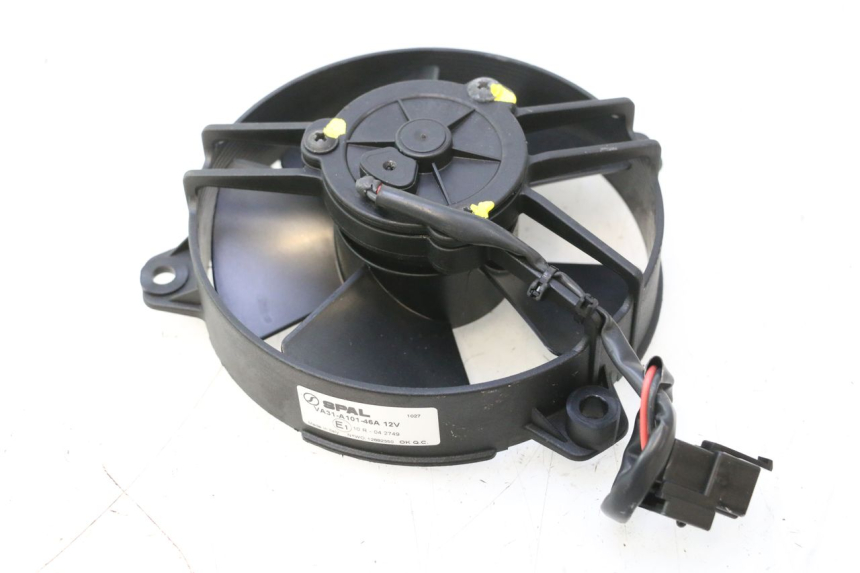 photo de VENTILATEUR PIAGGIO MP3 HPE 530 (2022 - 2026) - Vue d’ensemble