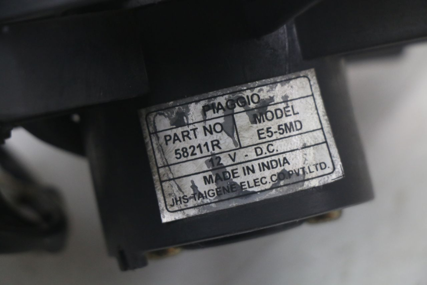 photo de VENTILATEUR PIAGGIO MP3 LT 400 (2007 - 2012) - Vue d’ensemble