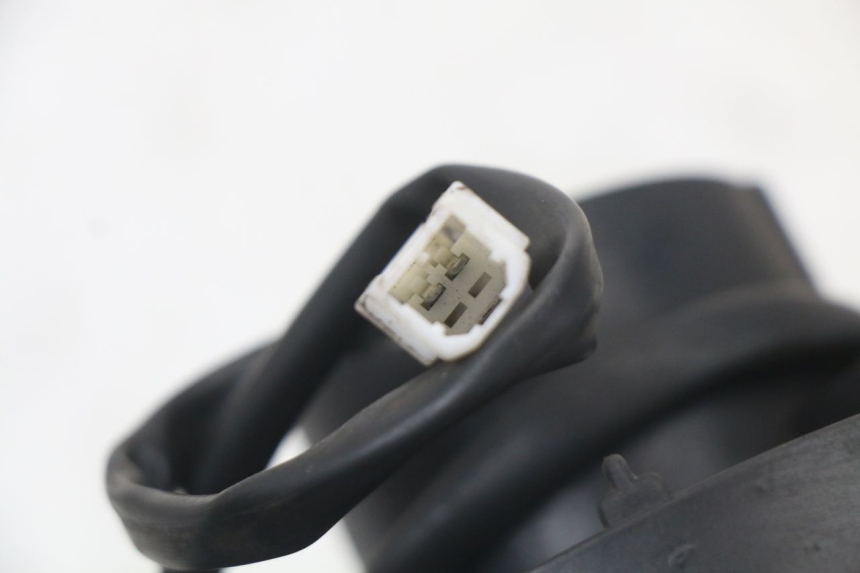 photo de VENTILATEUR PIAGGIO MP3 LT 400 (2007 - 2012) - Points de fixation