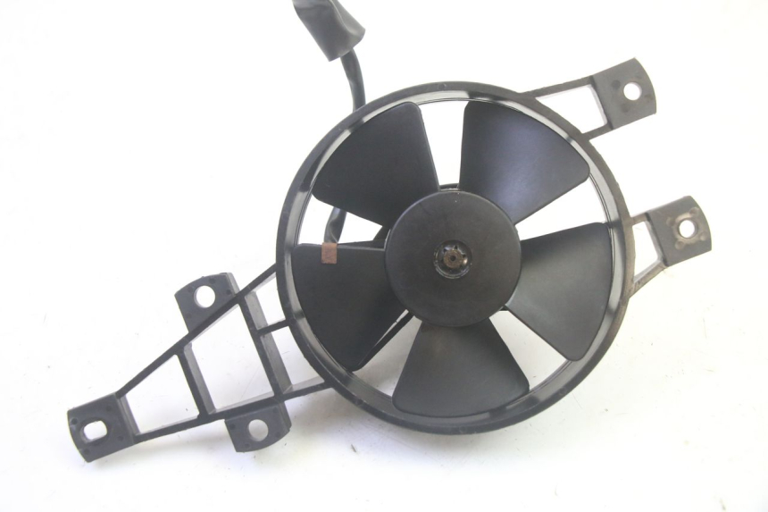 photo de VENTILATEUR PIAGGIO MP3 LT 400 (2007 - 2012) - Détail de la pièce