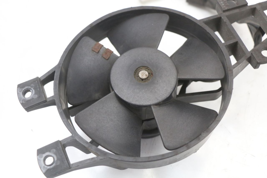 photo de VENTILATEUR PIAGGIO MP3 125 (2006 - 2014) - Détail de la pièce