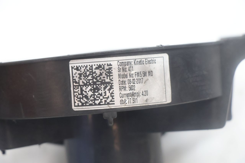 photo de VENTILATEUR PIAGGIO MP3 500 (2016 - 2018) - Zoom état d’usage