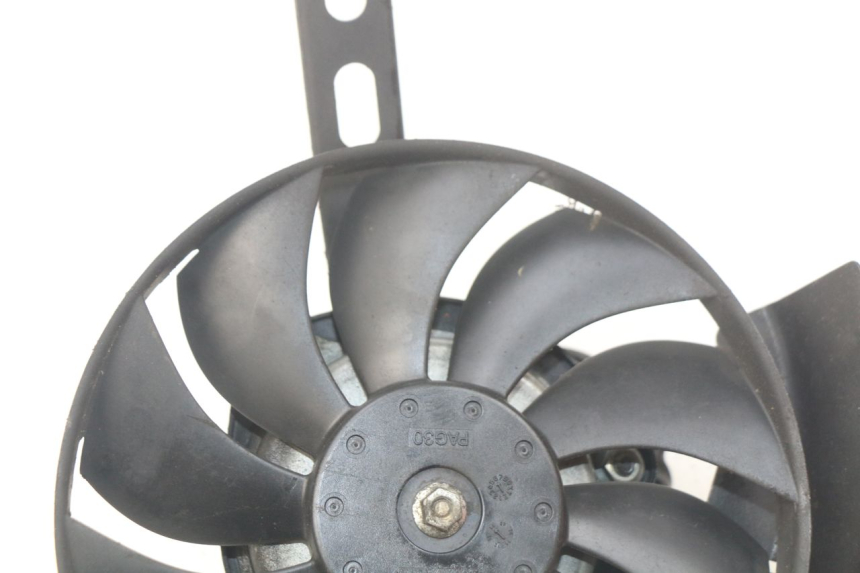 photo de VENTILATEUR YAMAHA MT-07 MT07 ABS 700 (2014 - 2017) - Détail de la pièce