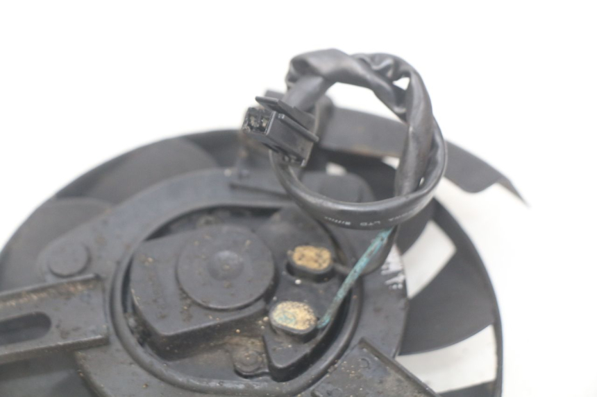 photo de VENTILATEUR YAMAHA MT-07 MT07 ABS 700 (2014 - 2017) - Autre angle de vue