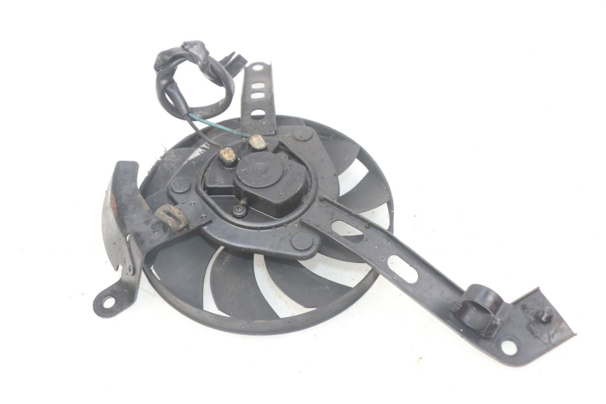 photo de VENTILATEUR YAMAHA MT-07 MT07 ABS 700 (2014 - 2017) - Gros plan technique