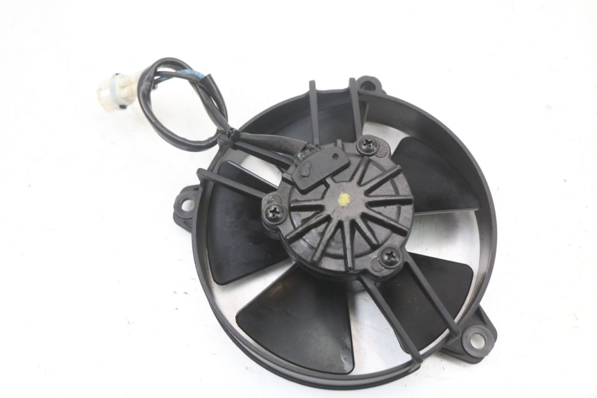 photo de VENTILATEUR MOTO GUZZI NORGE 8V GT 1200 (2011 - 2016) - Autre angle de vue