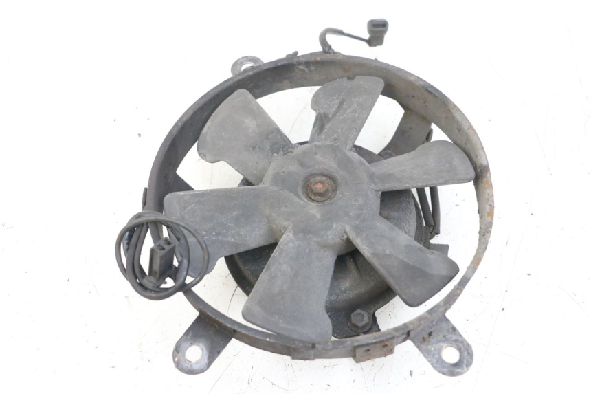 photo de VENTILATEUR HONDA NTV DEAUVILLE 650 (1998 - 2001) - Points de fixation