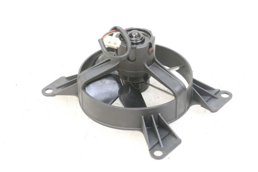 photo de VENTILATEUR PEUGEOT ELYSTAR 125 (2002 - 2007) - Détail de la pièce