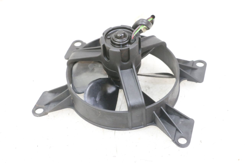 photo de VENTILATEUR PEUGEOT ELYSTAR 125 (2002 - 2007) - Zoom état d’usage