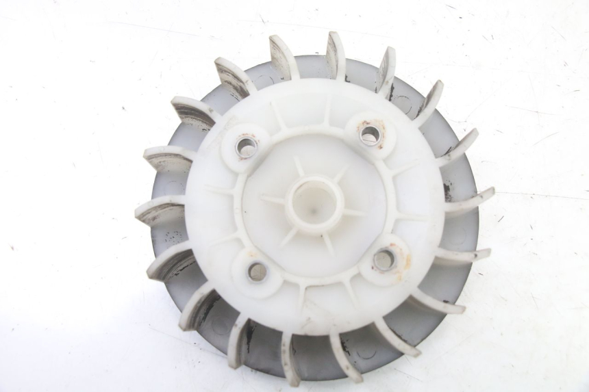 photo de VENTILATEUR PEUGEOT TREKKER TKR 50 (2005 - 2014) - Zoom état d’usage