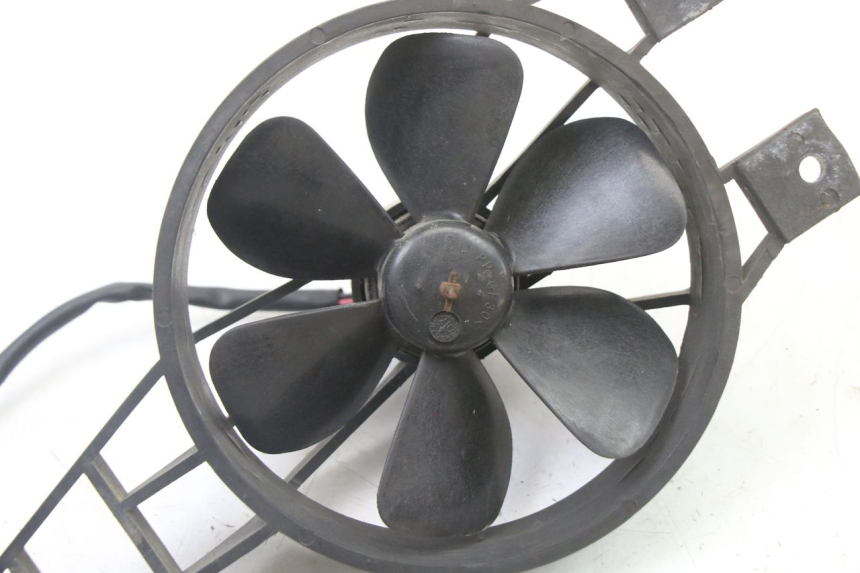 photo de VENTILATEUR PEUGEOT SATELIS COMPRESSOR K15 125 (2006 - 2009) - Détail de la pièce
