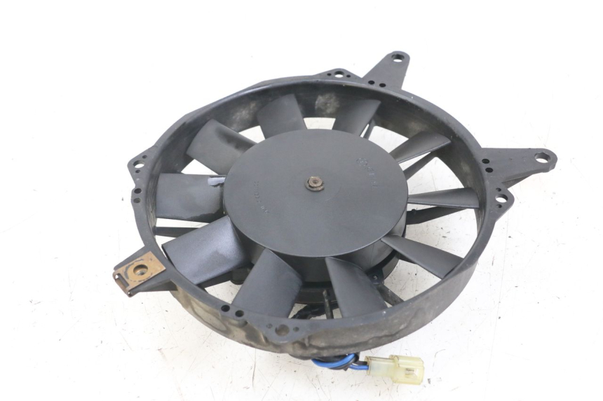 photo de VENTILATEUR TRIUMPH SPEED TRIPLE T301 900 (1994 - 1996) - Détail de la pièce