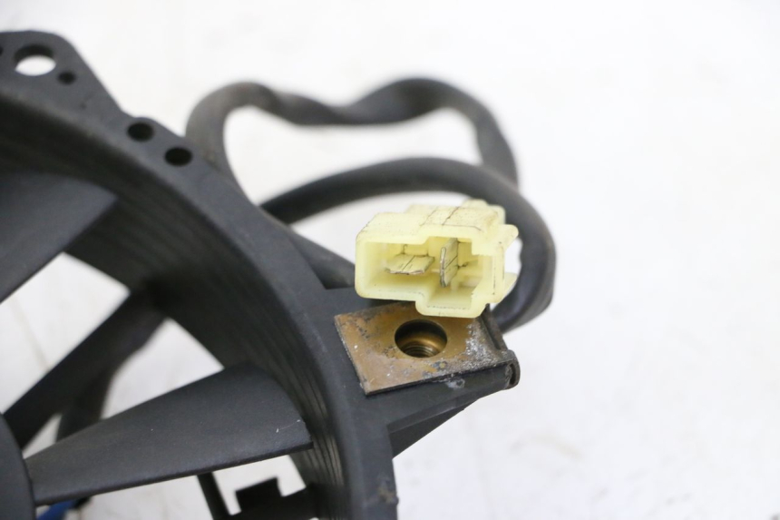 photo de VENTILATEUR TRIUMPH SPRINT 900 (1995 - 1998) - Détail de la pièce