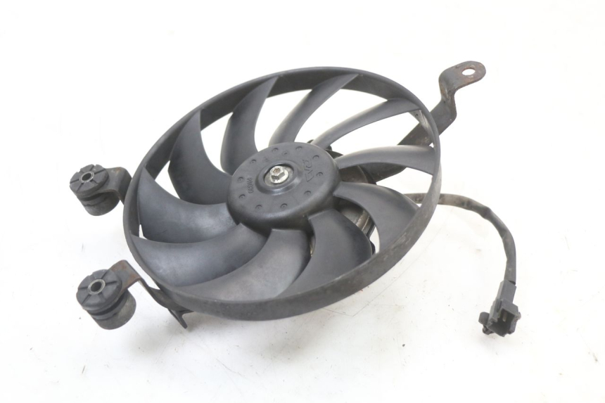 photo de VENTILATEUR SUZUKI GSX F GSXF 650 (2007 - 2015) - Zoom état d’usage