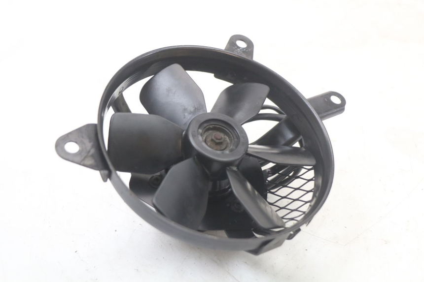 photo de VENTILATEUR SUZUKI SV S 650 (1999 - 2002) - Détail de la pièce
