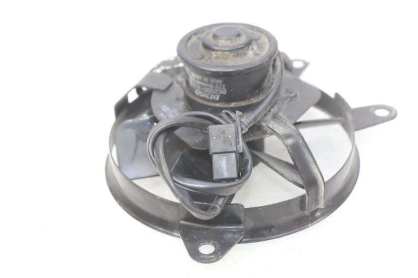 photo de VENTILATEUR SUZUKI SV N 650 (1999 - 2002) - Détail de la pièce