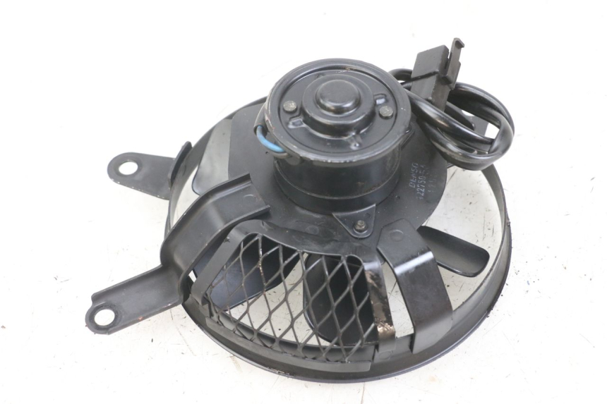 photo de VENTILATEUR SUZUKI SV N 650 (1999 - 2002) - Autre angle de vue