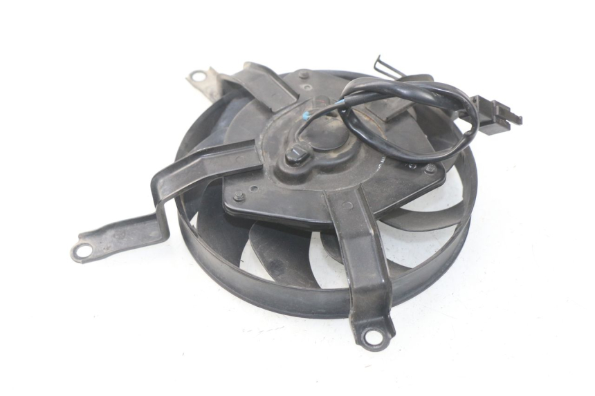 photo de VENTILATEUR YAMAHA TDM ABS 900 (2002 - 2014) - Zoom état d’usage