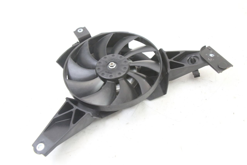 photo de VENTILATEUR YAMAHA TRACER 7 700 (2020 - 2024) - Détail de la pièce
