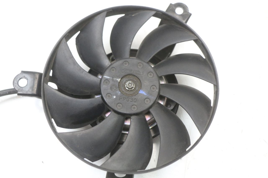 photo de VENTILATEUR YAMAHA XMAX X-MAX ABS 125 (2017 - 2020) - Détail de la pièce