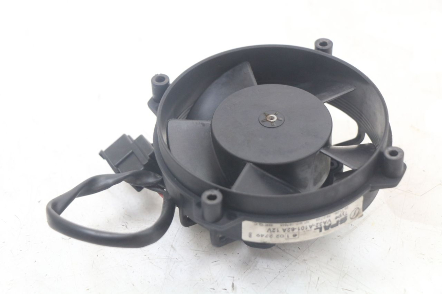 photo de VENTILATEUR YAMAHA XMAX X-MAX 125 (2006 - 2009) - Détail de la pièce