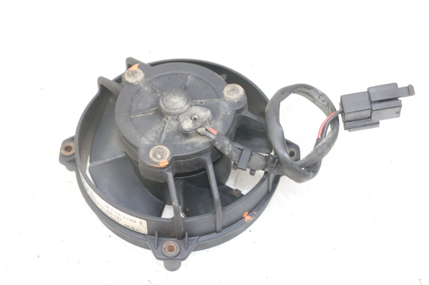 photo de VENTILATEUR YAMAHA XMAX X-MAX 125 (2006 - 2009) - Zoom état d’usage