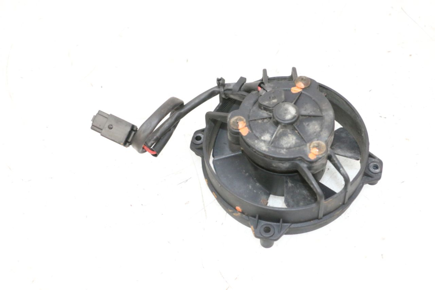 photo de VENTILATEUR YAMAHA XMAX X-MAX 125 (2006 - 2009) - Zoom état d’usage