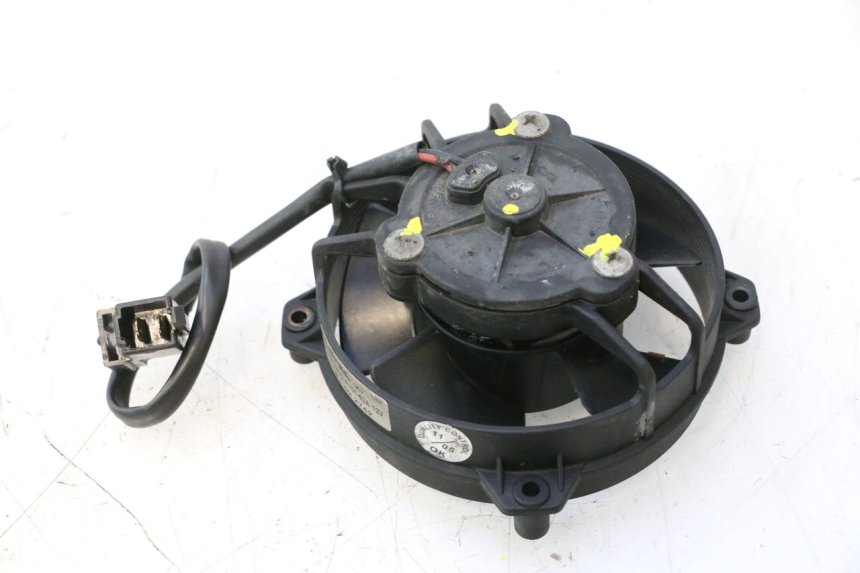 photo de VENTILATEUR YAMAHA XMAX X-MAX 125 (2006 - 2009) - Zoom état d’usage