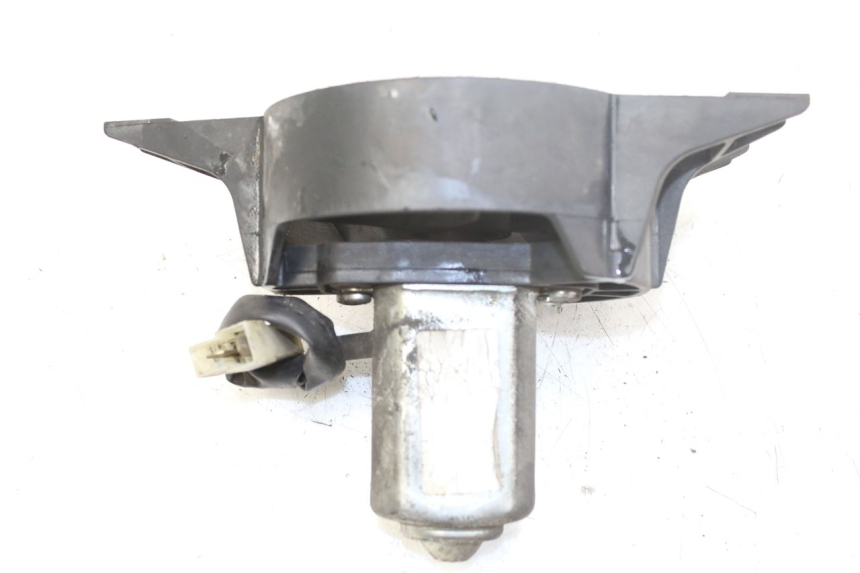 photo de VENTILATEUR PIAGGIO X9 EVOLUTION 250 (2003 - 2007) - Autre angle de vue