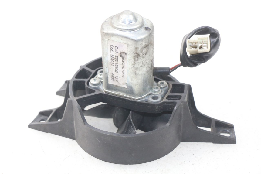 photo de VENTILATEUR PIAGGIO X9 125 (2000 - 2003) - Détail de la pièce