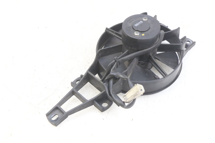 photo de VENTILATEUR PIAGGIO XEVO - X EVO 125 (2007 - 2017) - Détail de la pièce