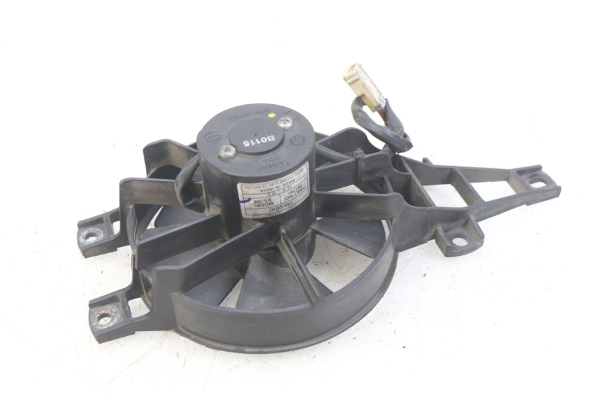 photo de VENTILATEUR PIAGGIO XEVO - X EVO 125 (2007 - 2017) - Autre angle de vue