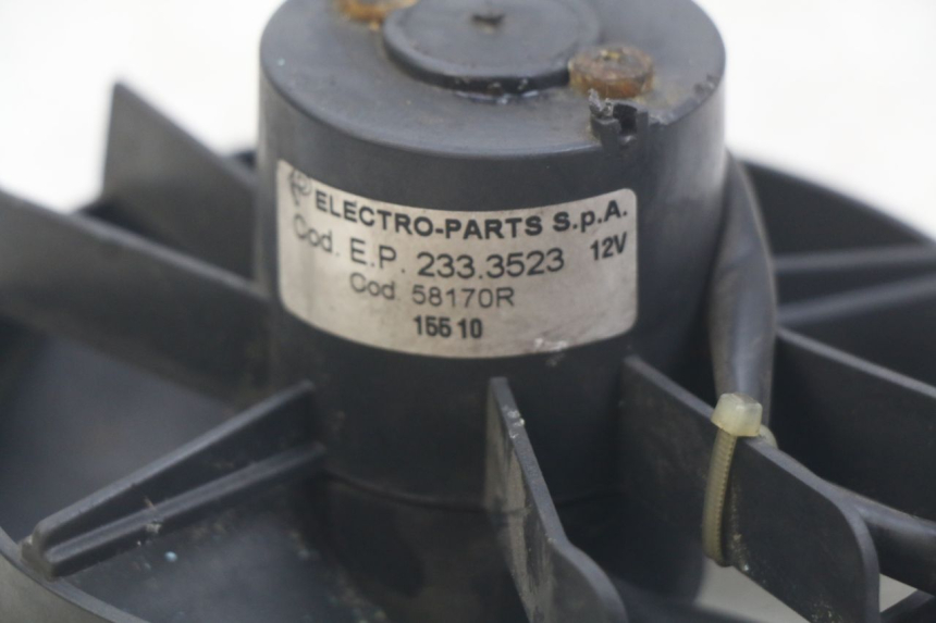 photo de VENTILATEUR PIAGGIO XEVO - X EVO 125 (2007 - 2017) - Détail de la pièce