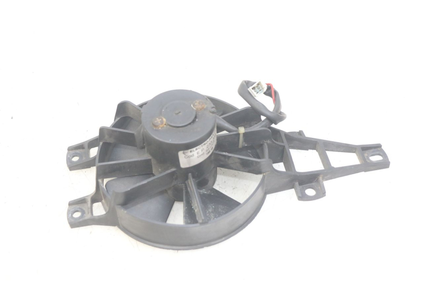 photo de VENTILATEUR PIAGGIO XEVO - X EVO 125 (2007 - 2017) - Zoom état d’usage